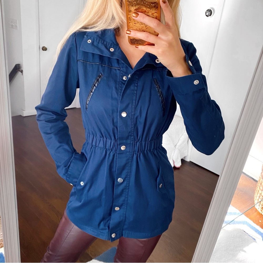 💙 VERO MODA NAVY BASIC CINCHED WAIST JACKET!